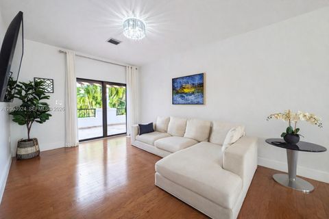 Tiny photo for 471 SW 30th Rd, Miami, FL 33129 (MLS # A12003924)