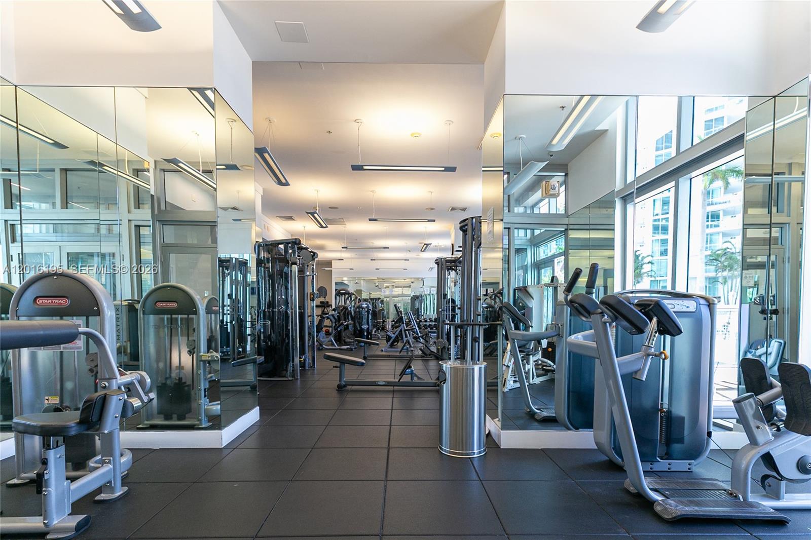 IVY CONDO - Residential Lease