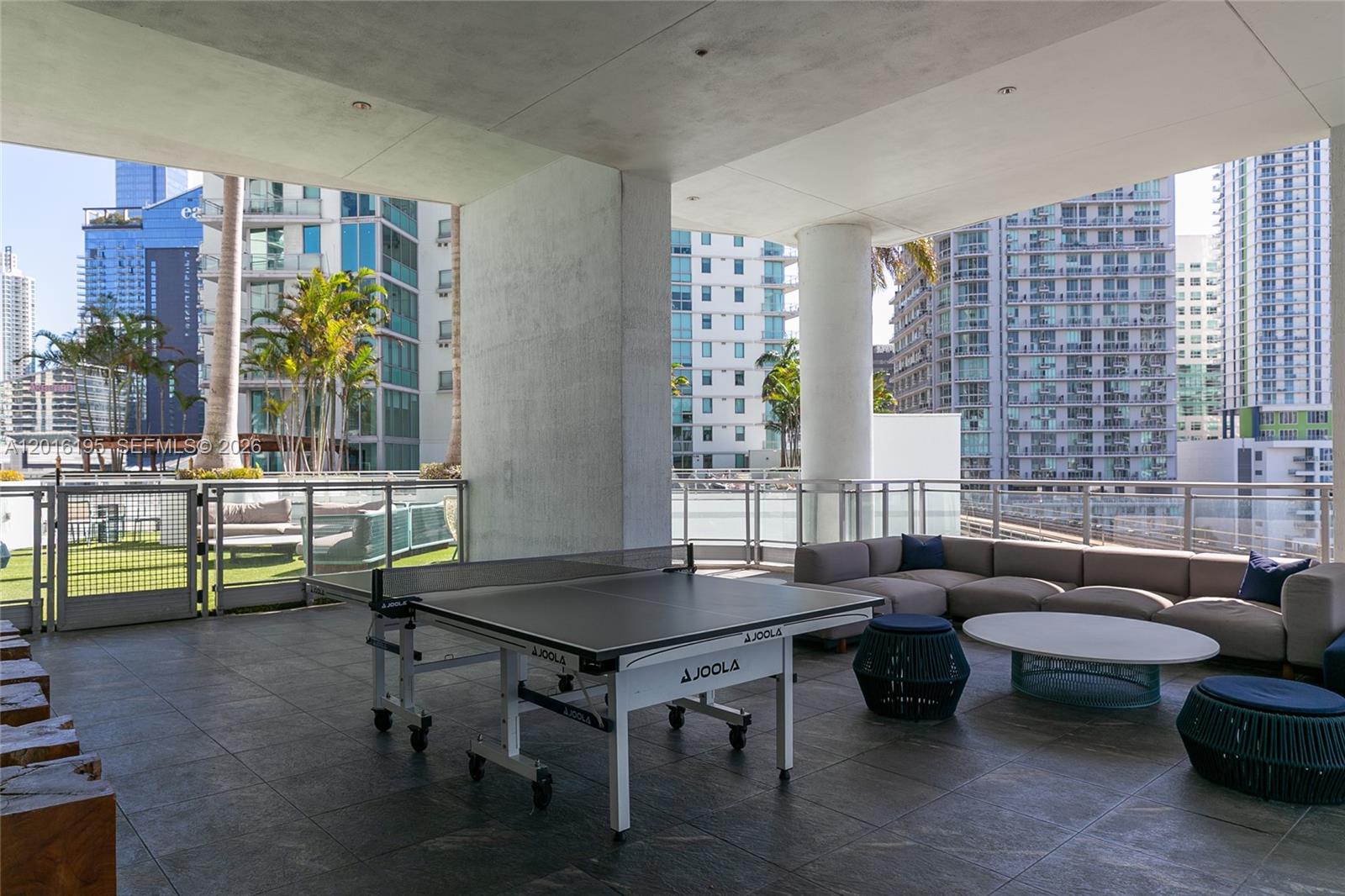 IVY CONDO - Residential Lease