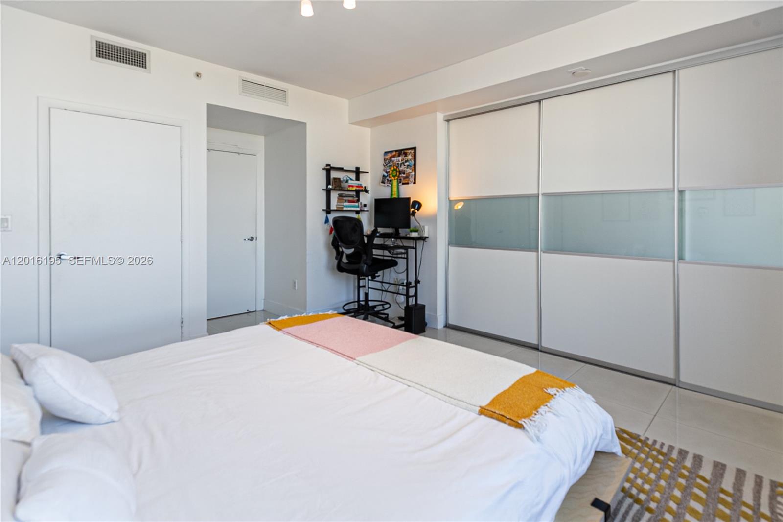 IVY CONDO - Residential Lease