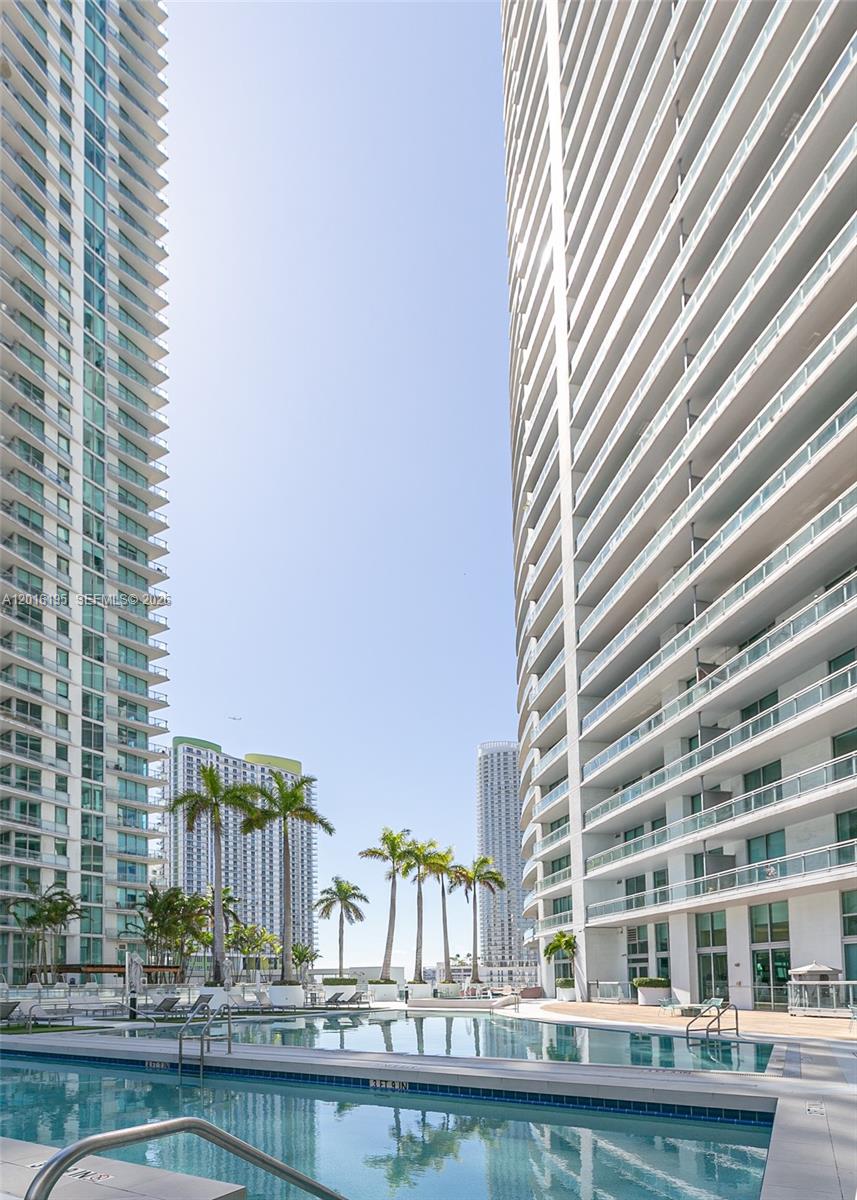 IVY CONDO - Residential Lease