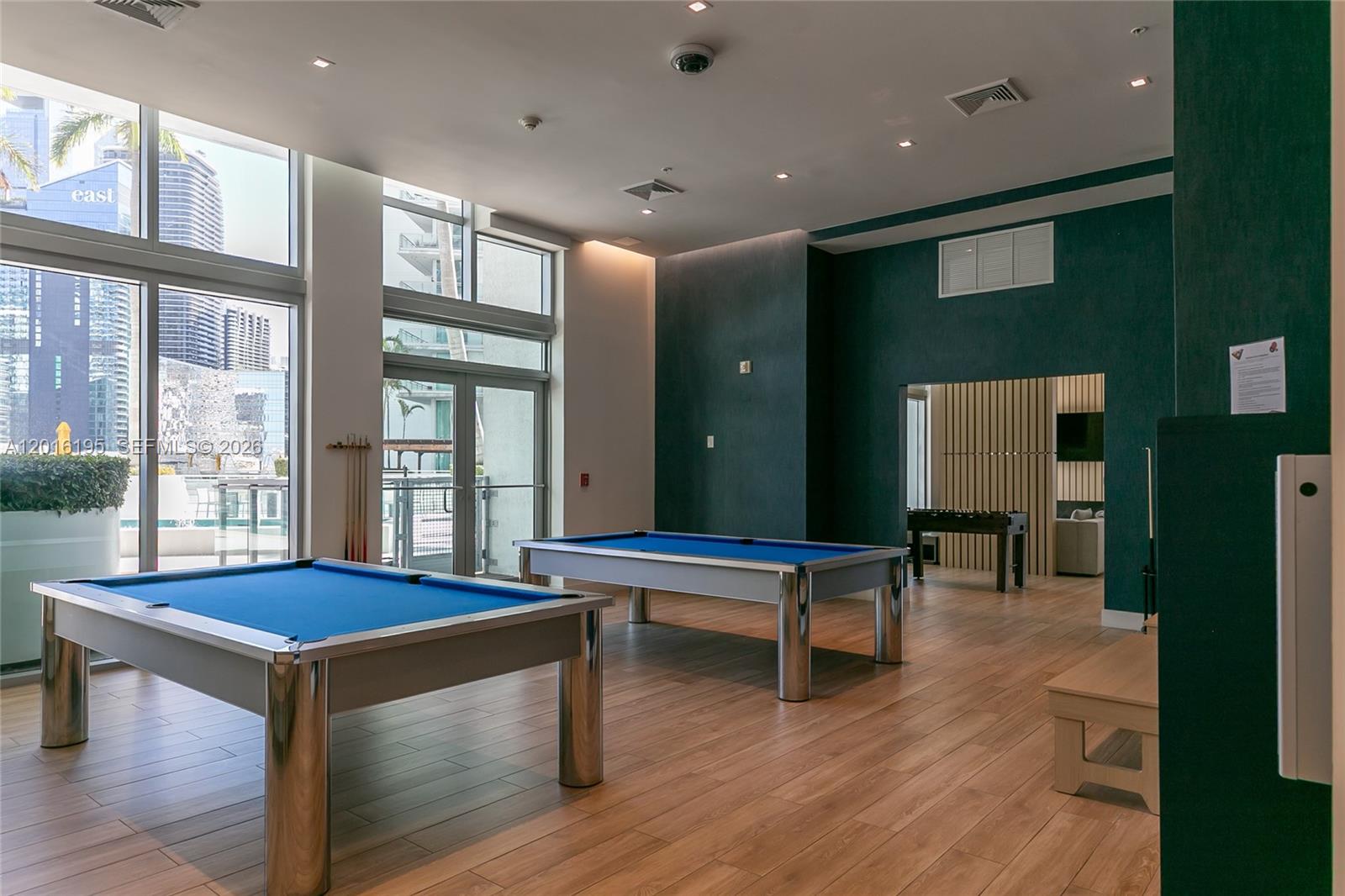 IVY CONDO - Residential Lease