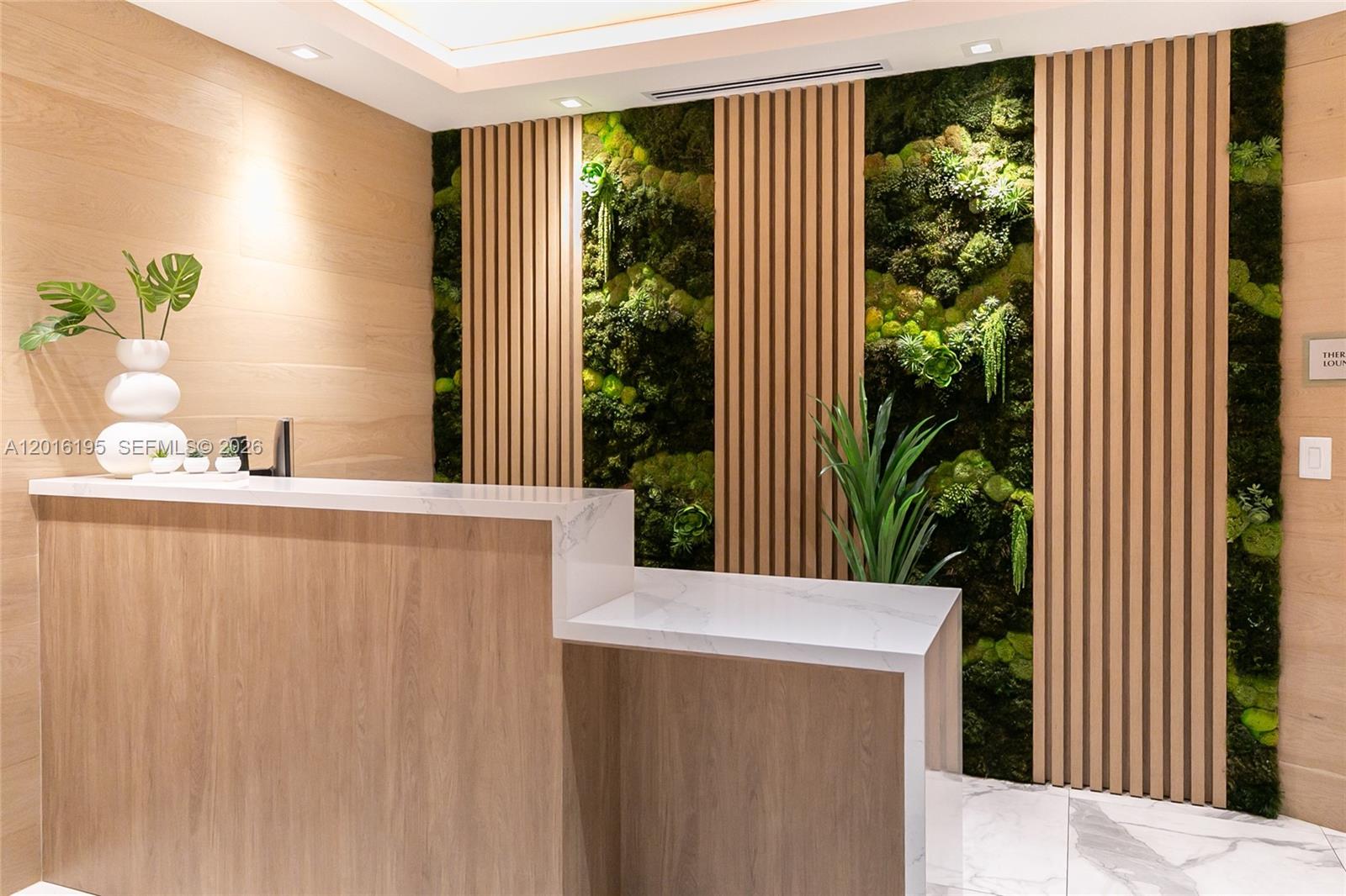 IVY CONDO - Residential Lease