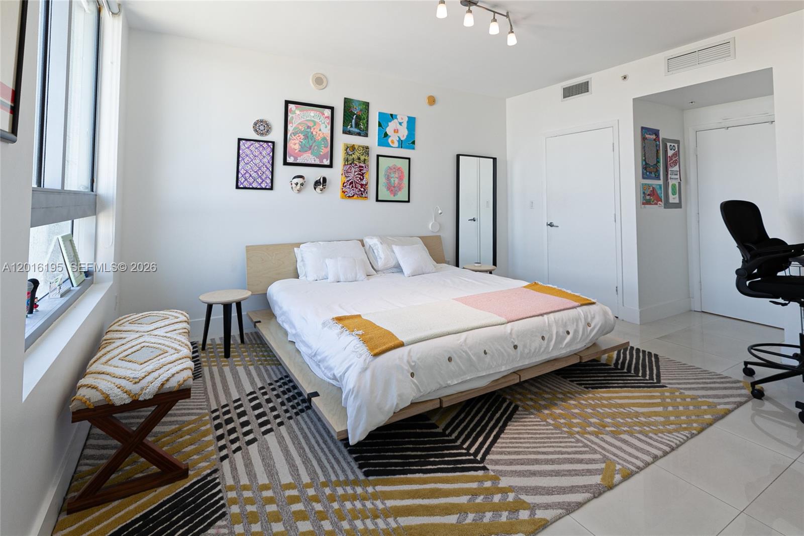 IVY CONDO - Residential Lease
