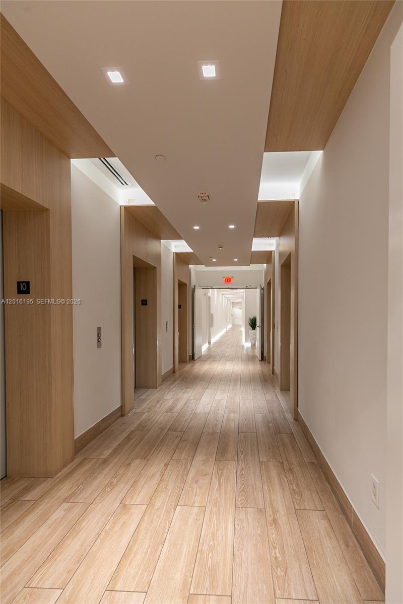 IVY CONDO - Residential Lease