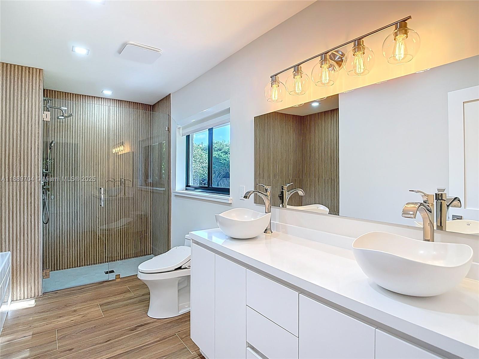 Cascada Falls - Residential Lease