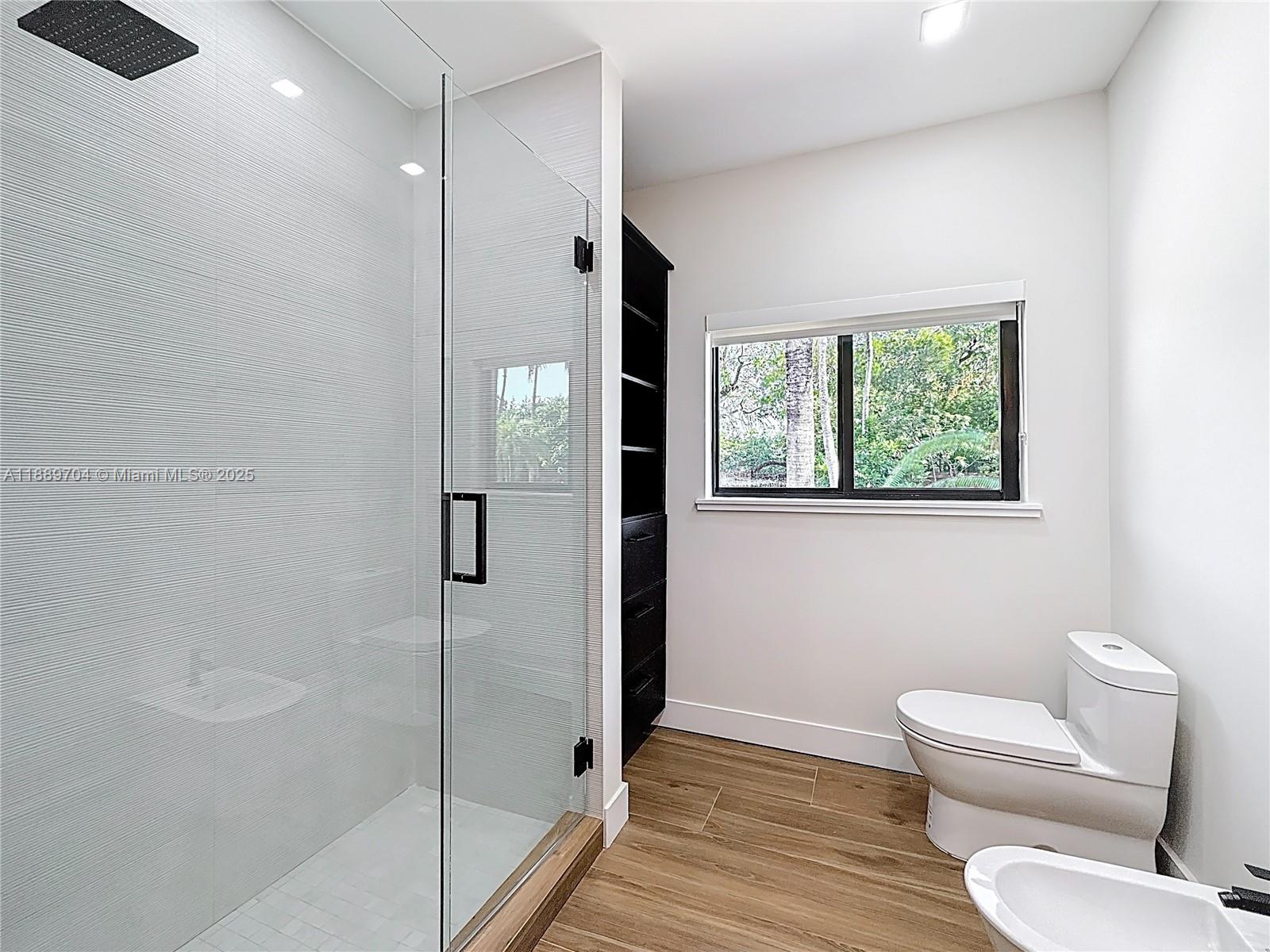 Cascada Falls - Residential Lease