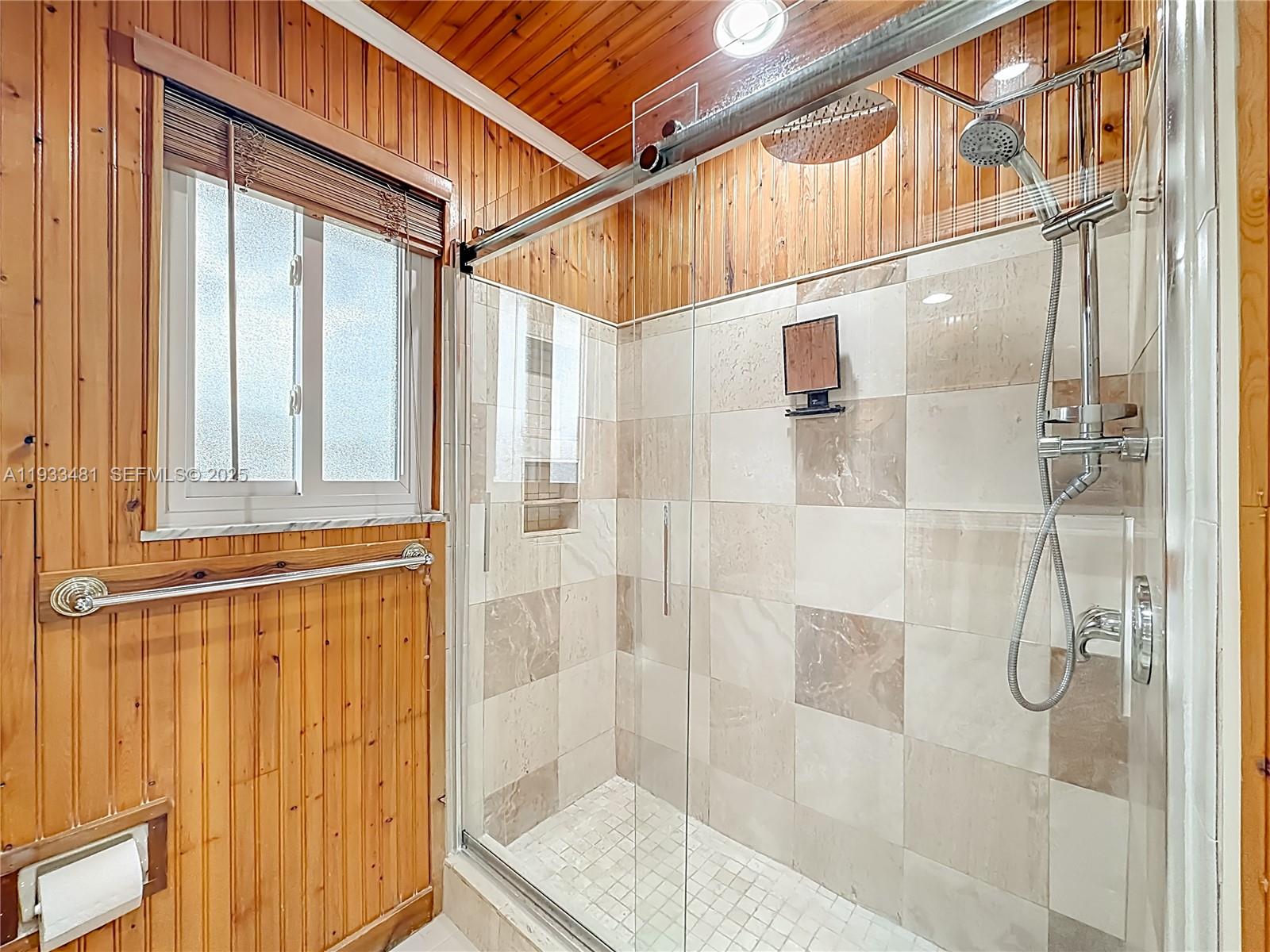 GREENBRIER - Residential