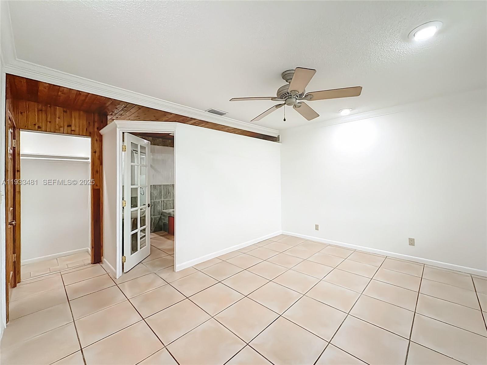 GREENBRIER - Residential