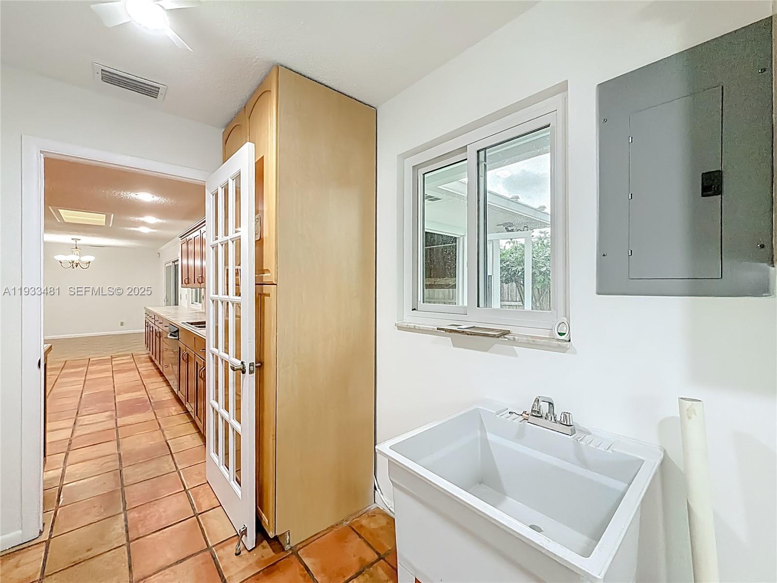 GREENBRIER - Residential