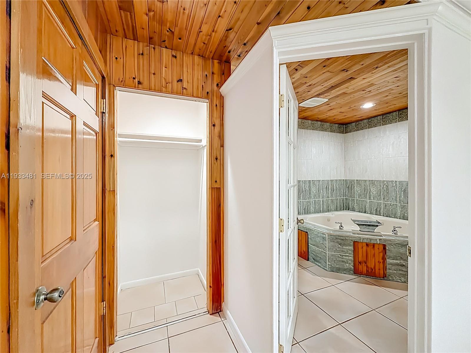 GREENBRIER - Residential