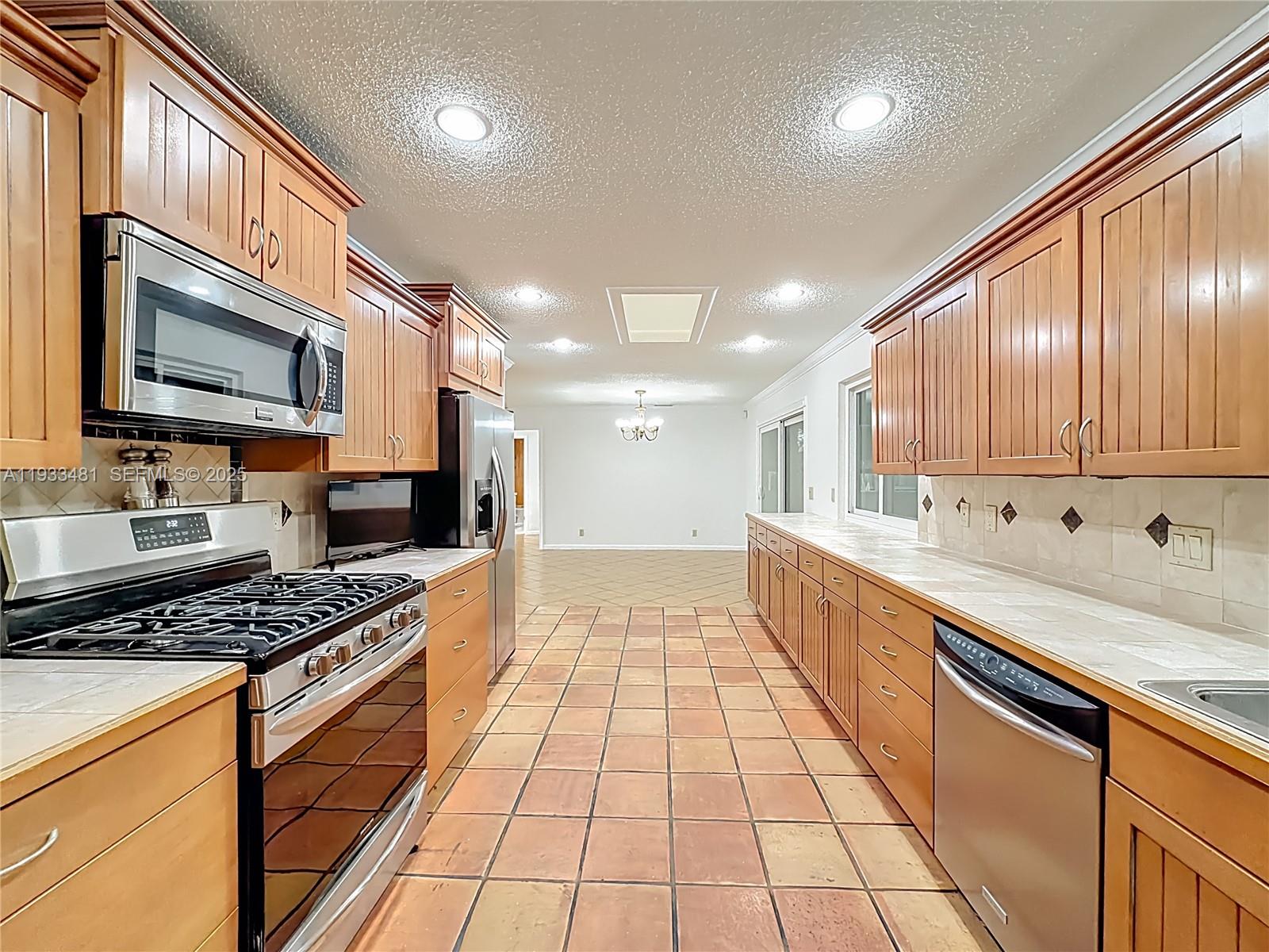 GREENBRIER - Residential