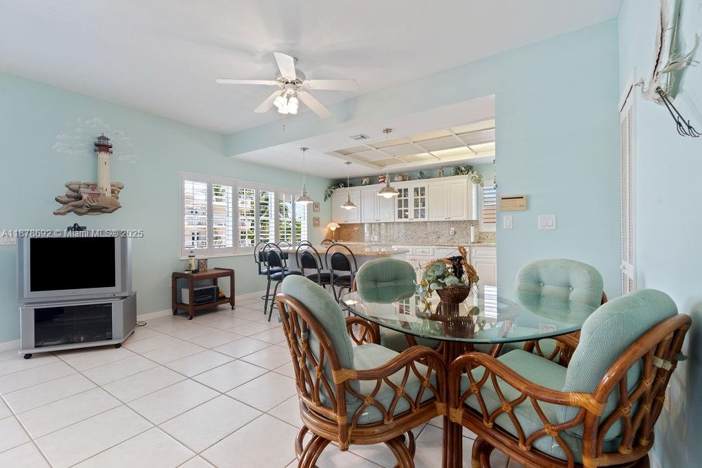 PORT ANTIGUA PLAT NO 5 & - Residential