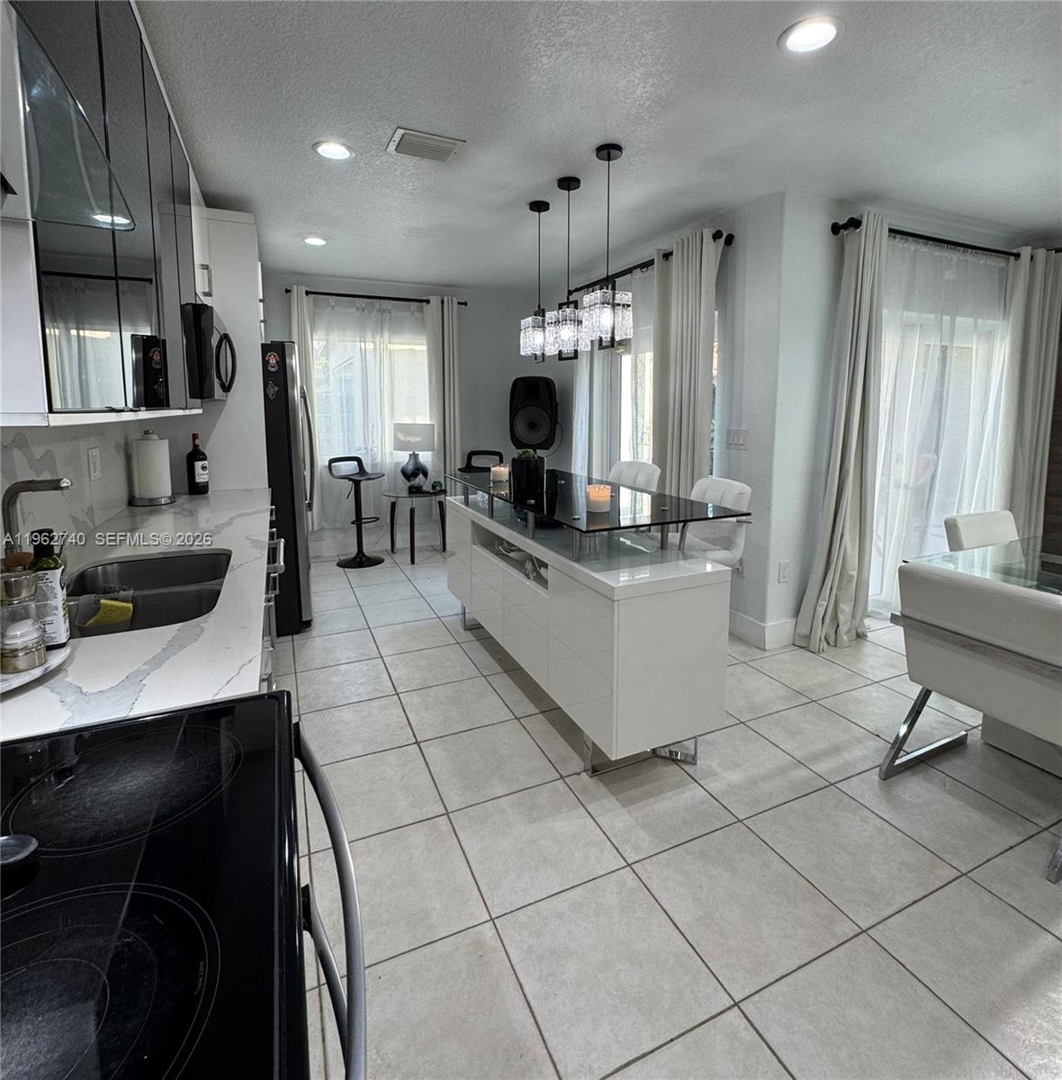 ARISTOTLE SUB PHASE IV - Residential