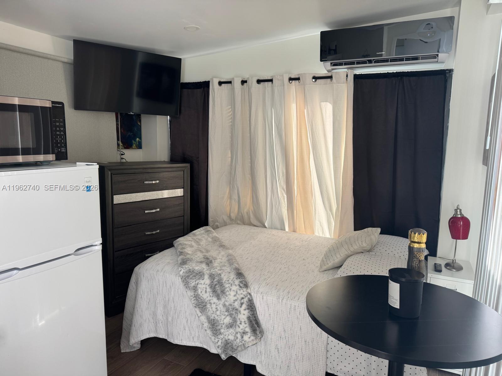 ARISTOTLE SUB PHASE IV - Residential