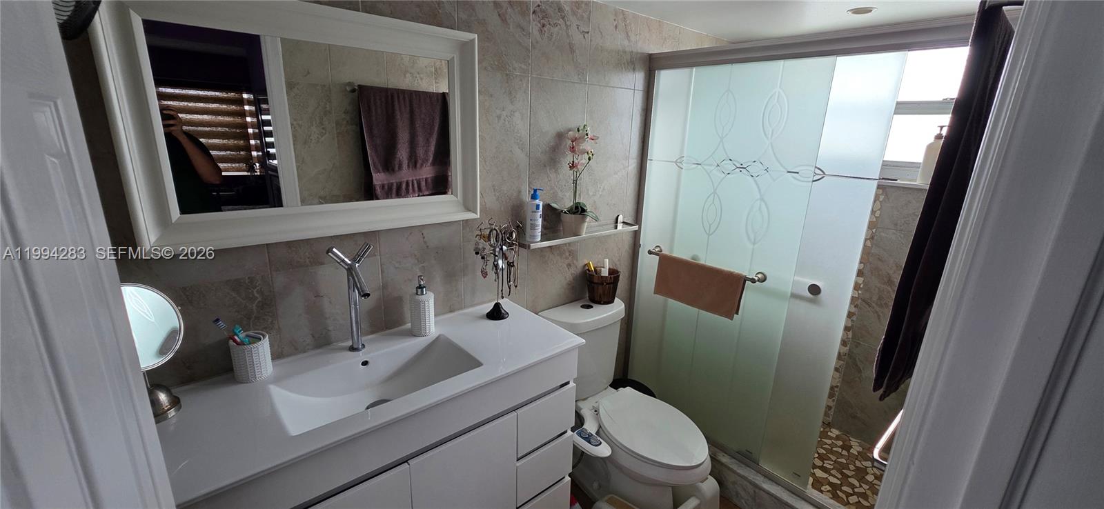 RO-MONT SOUTH GREEN CONDO - Residential Lease