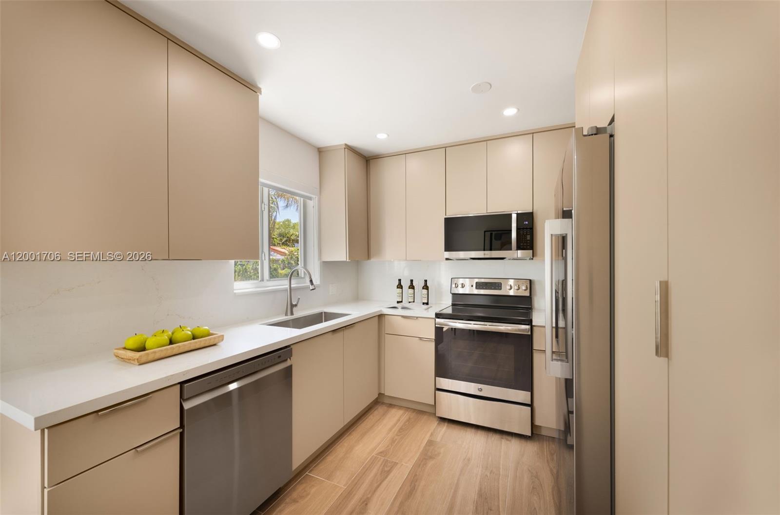 SOUTH VEDADO - Residential