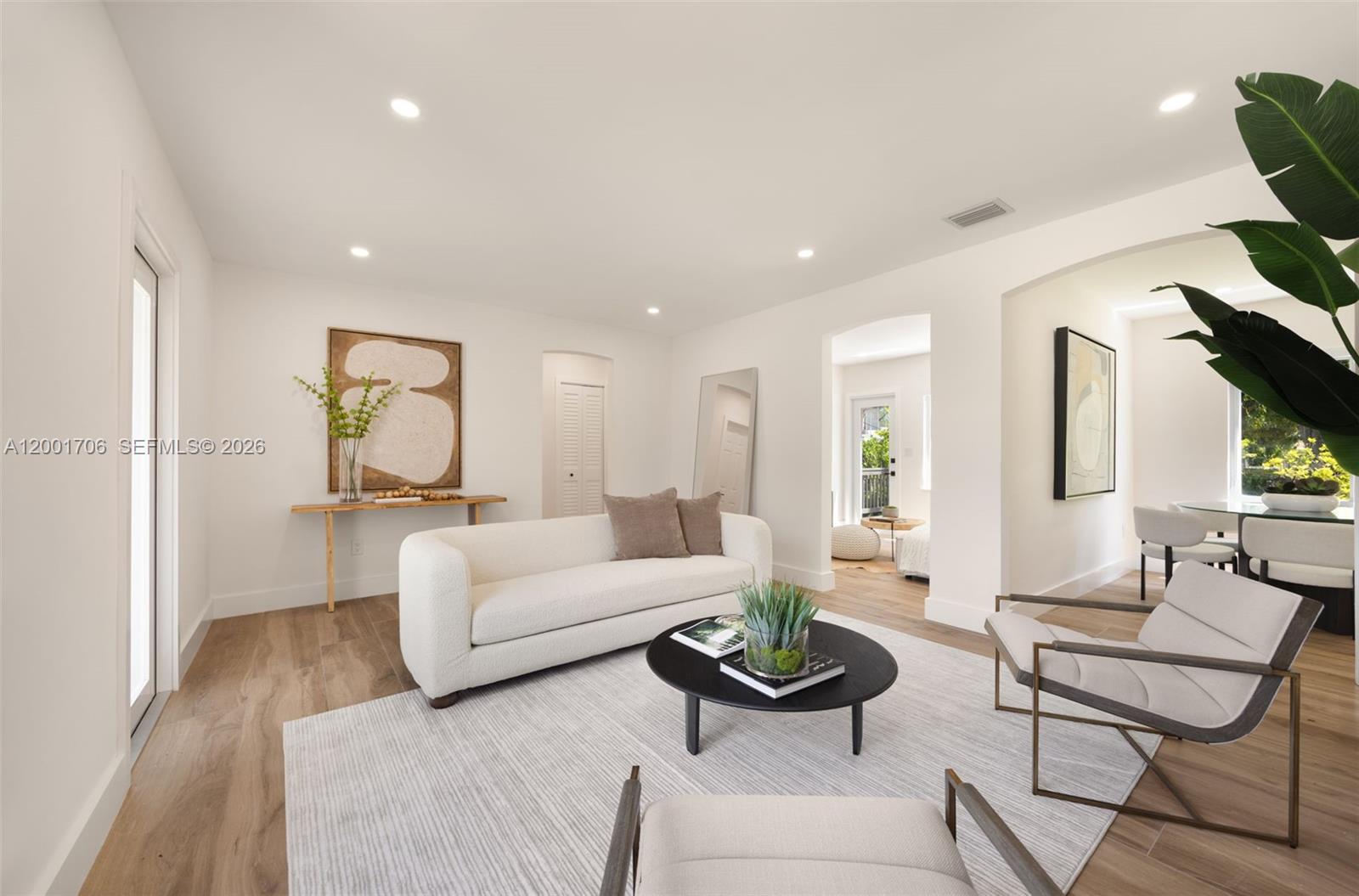 SOUTH VEDADO - Residential