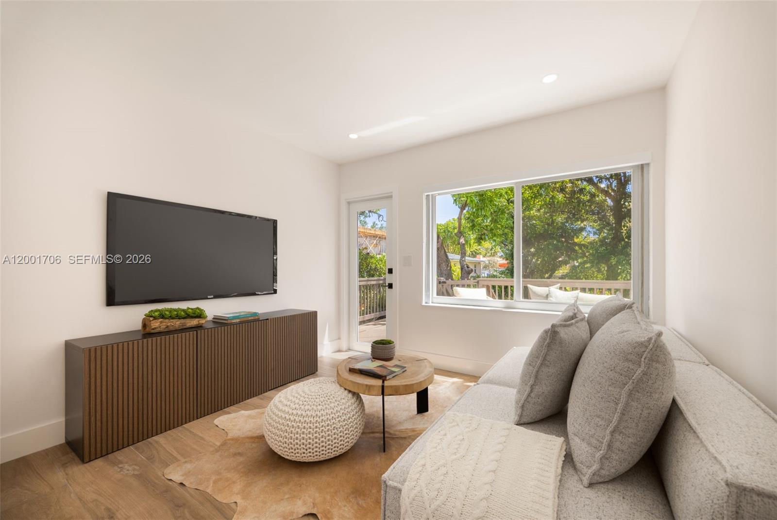 SOUTH VEDADO - Residential