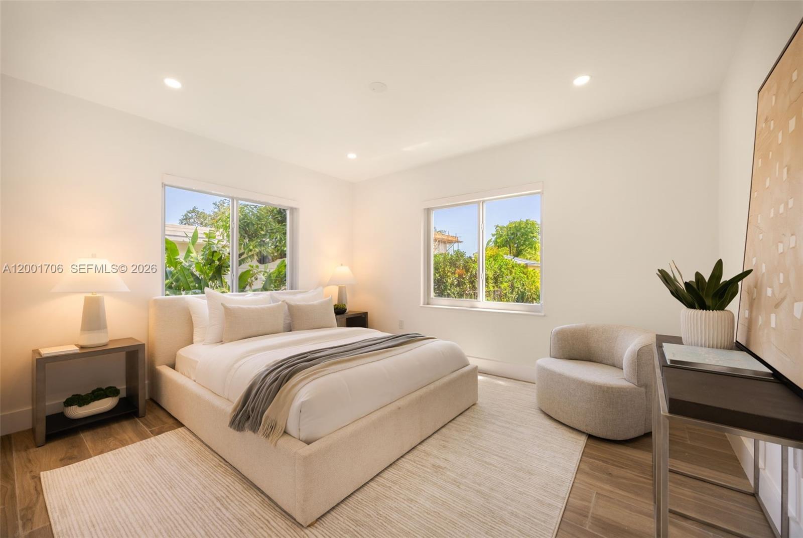 SOUTH VEDADO - Residential