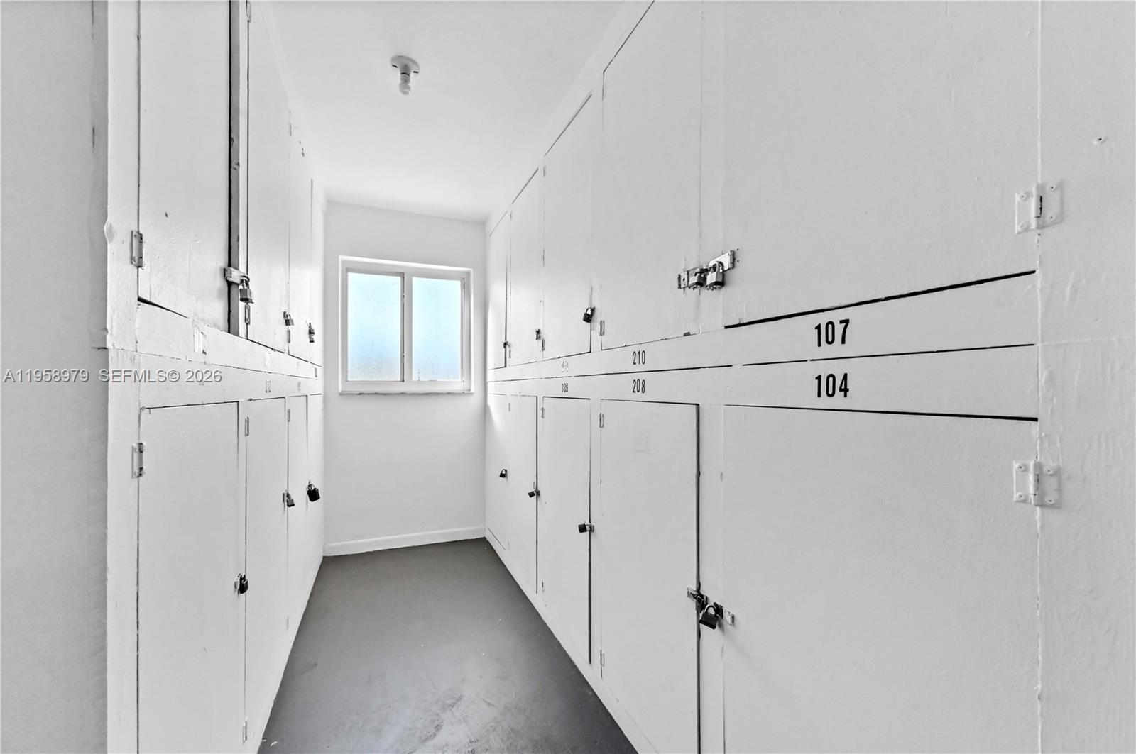 CASA BLANCA - Residential