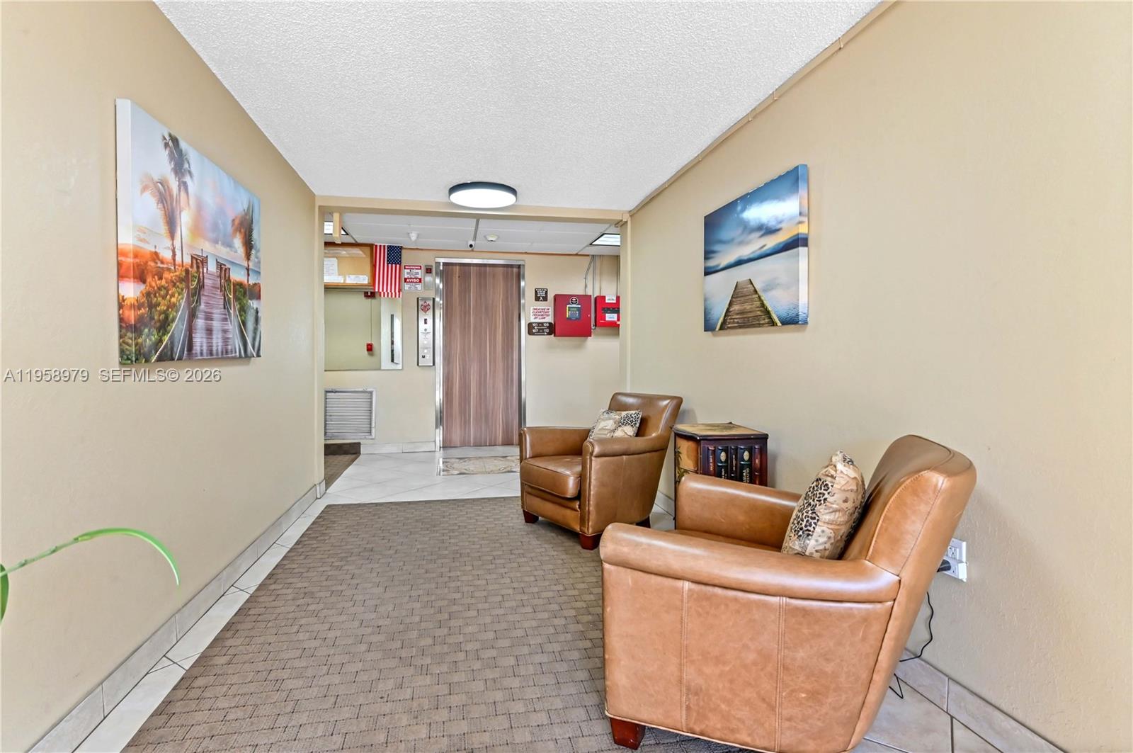 CASA BLANCA - Residential