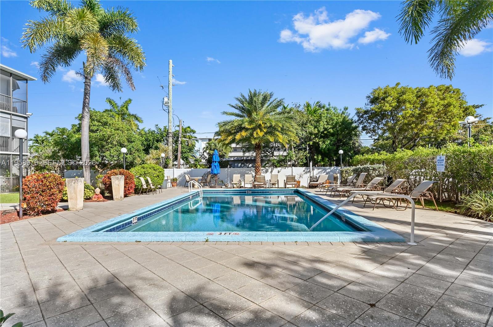 CASA BLANCA - Residential