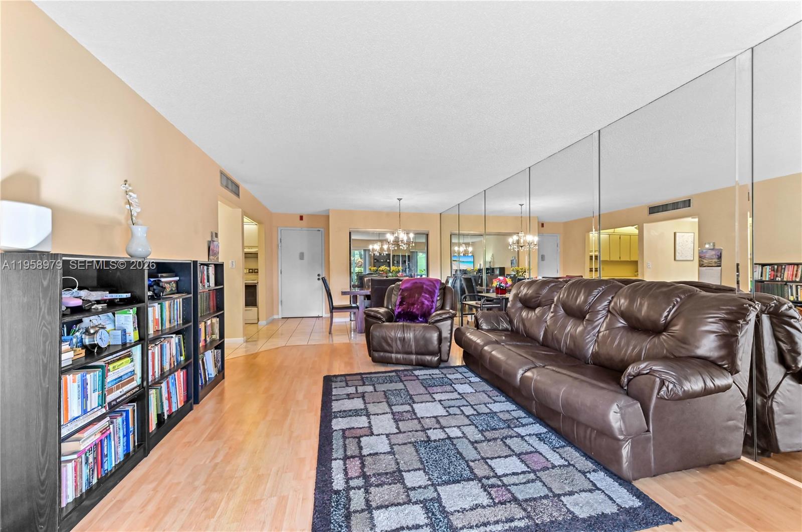 CASA BLANCA - Residential