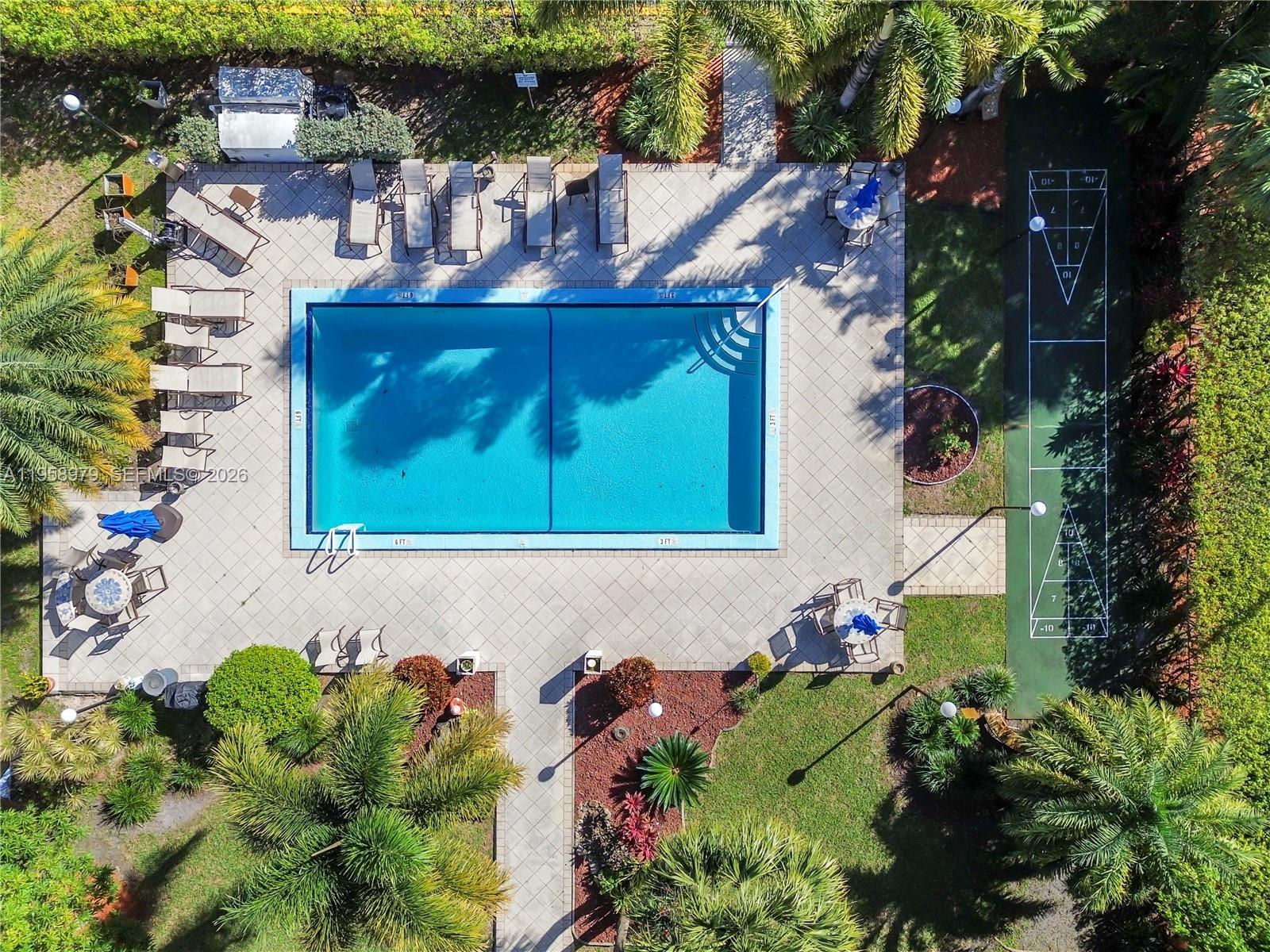 CASA BLANCA - Residential