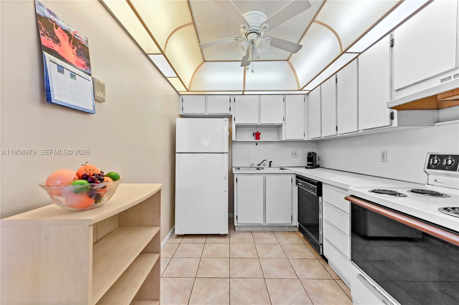 CASA BLANCA - Residential