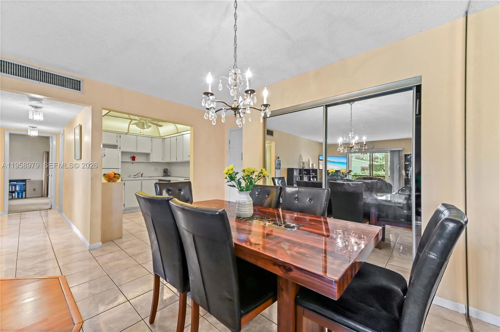 CASA BLANCA - Residential