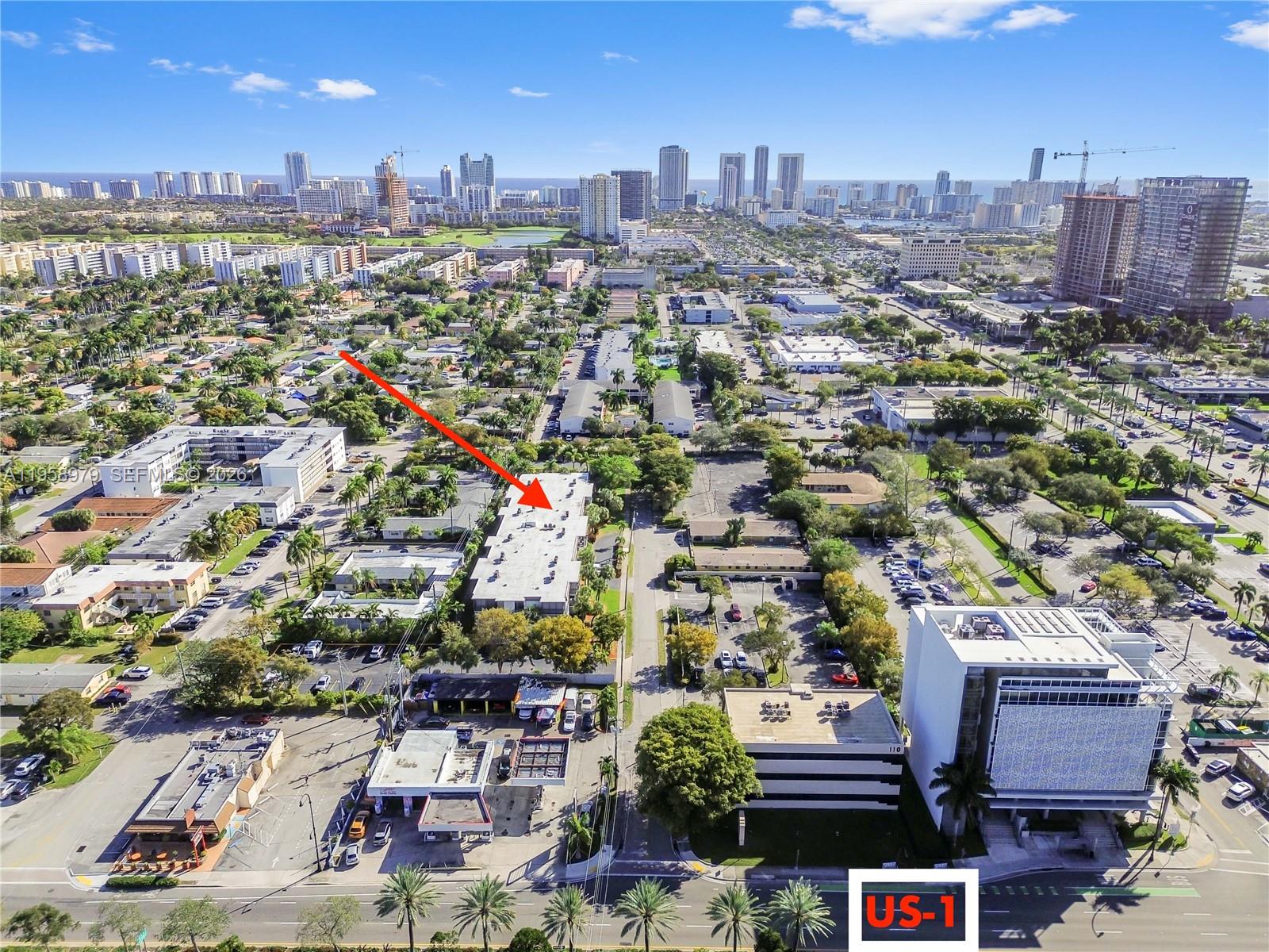 CASA BLANCA - Residential