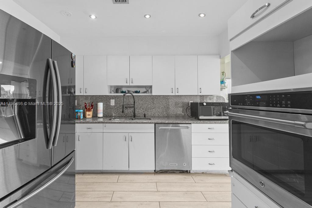 WOODLANDS SEC FIVE - Residential