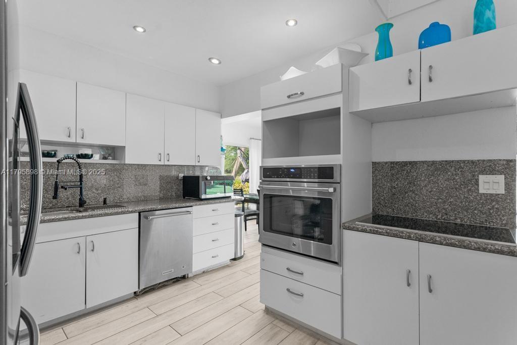 WOODLANDS SEC FIVE - Residential