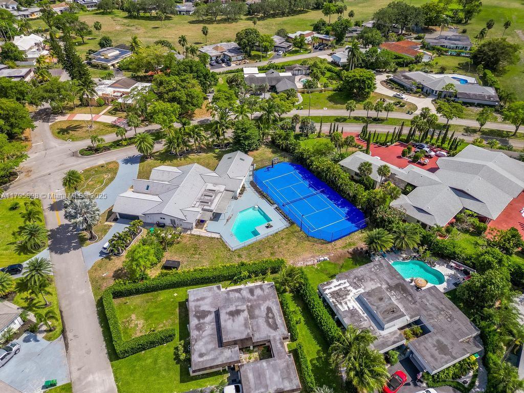 WOODLANDS SEC FIVE - Residential