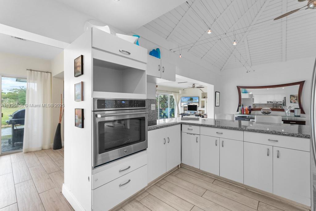 WOODLANDS SEC FIVE - Residential