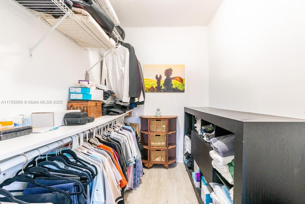 WOODLANDS SEC FIVE - Residential