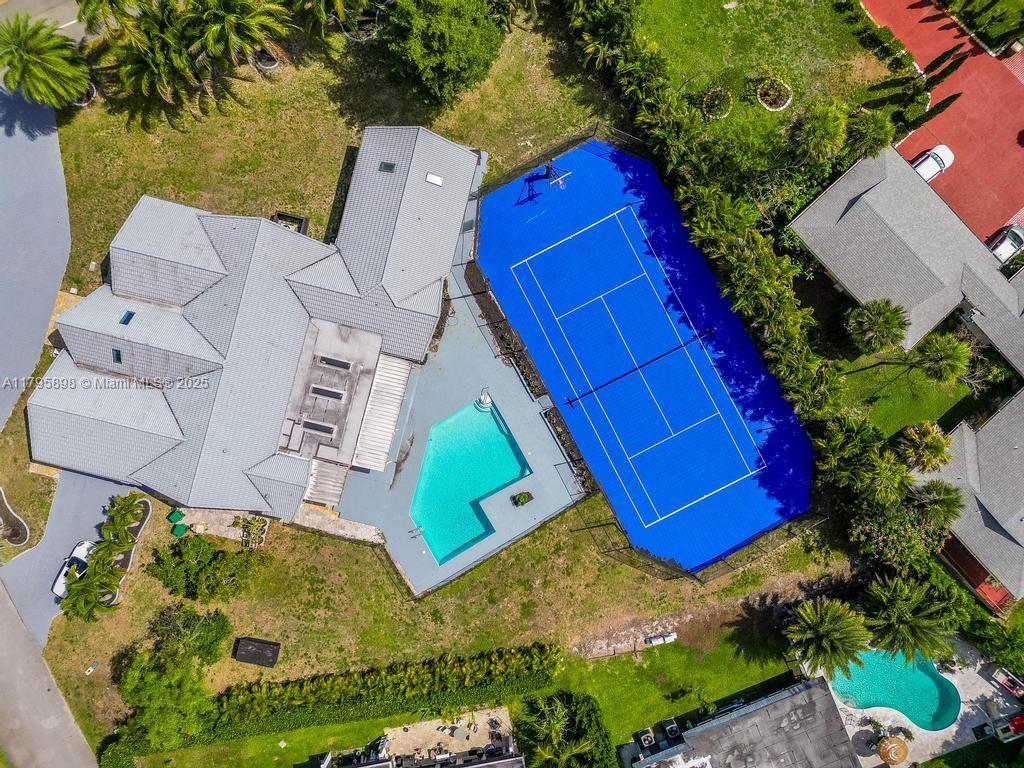 WOODLANDS SEC FIVE - Residential