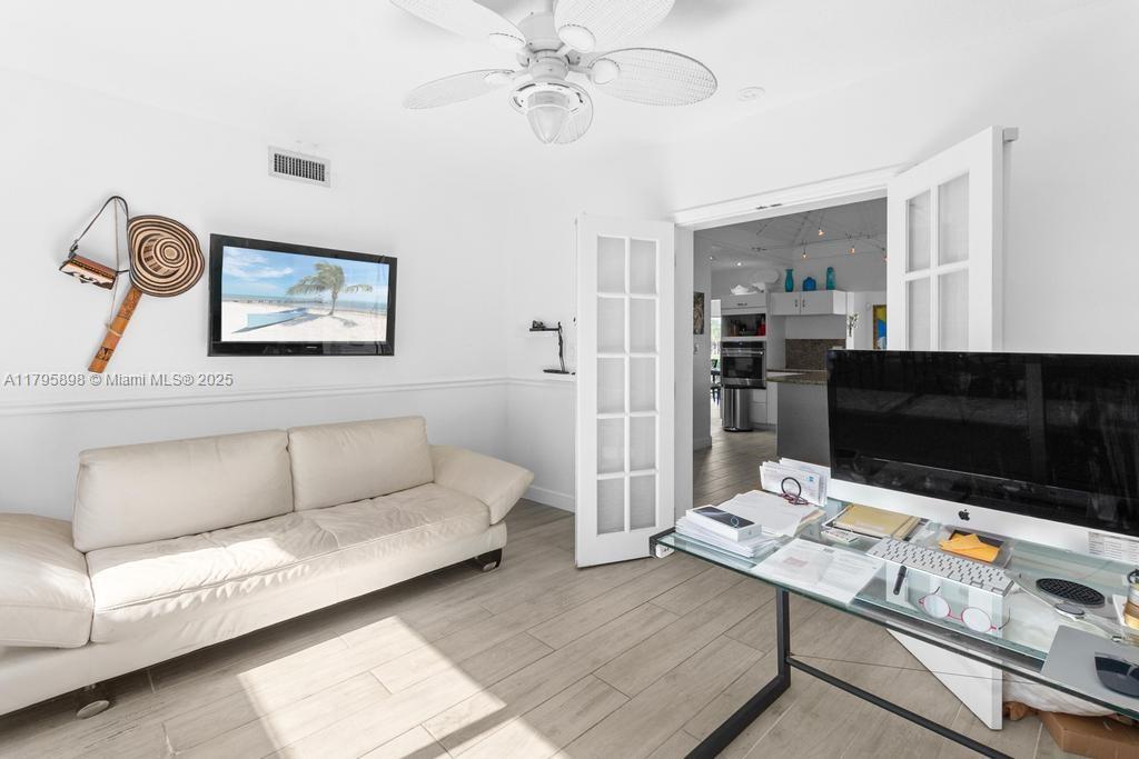 WOODLANDS SEC FIVE - Residential