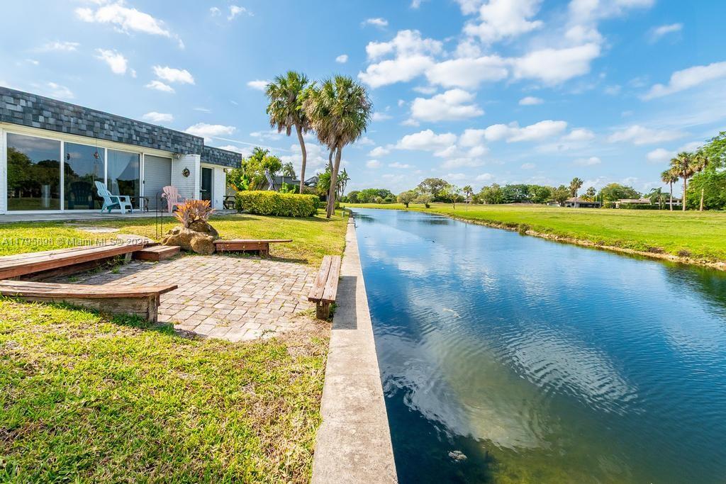 WOODLANDS SEC FIVE - Residential