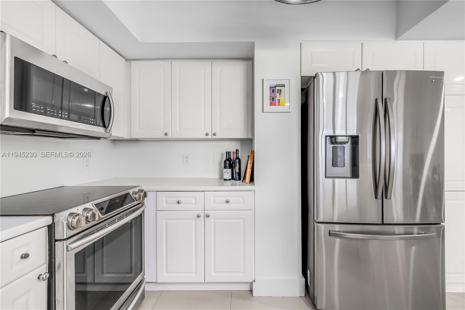 SUNSET HARBOUR SOUTH COND - Residential