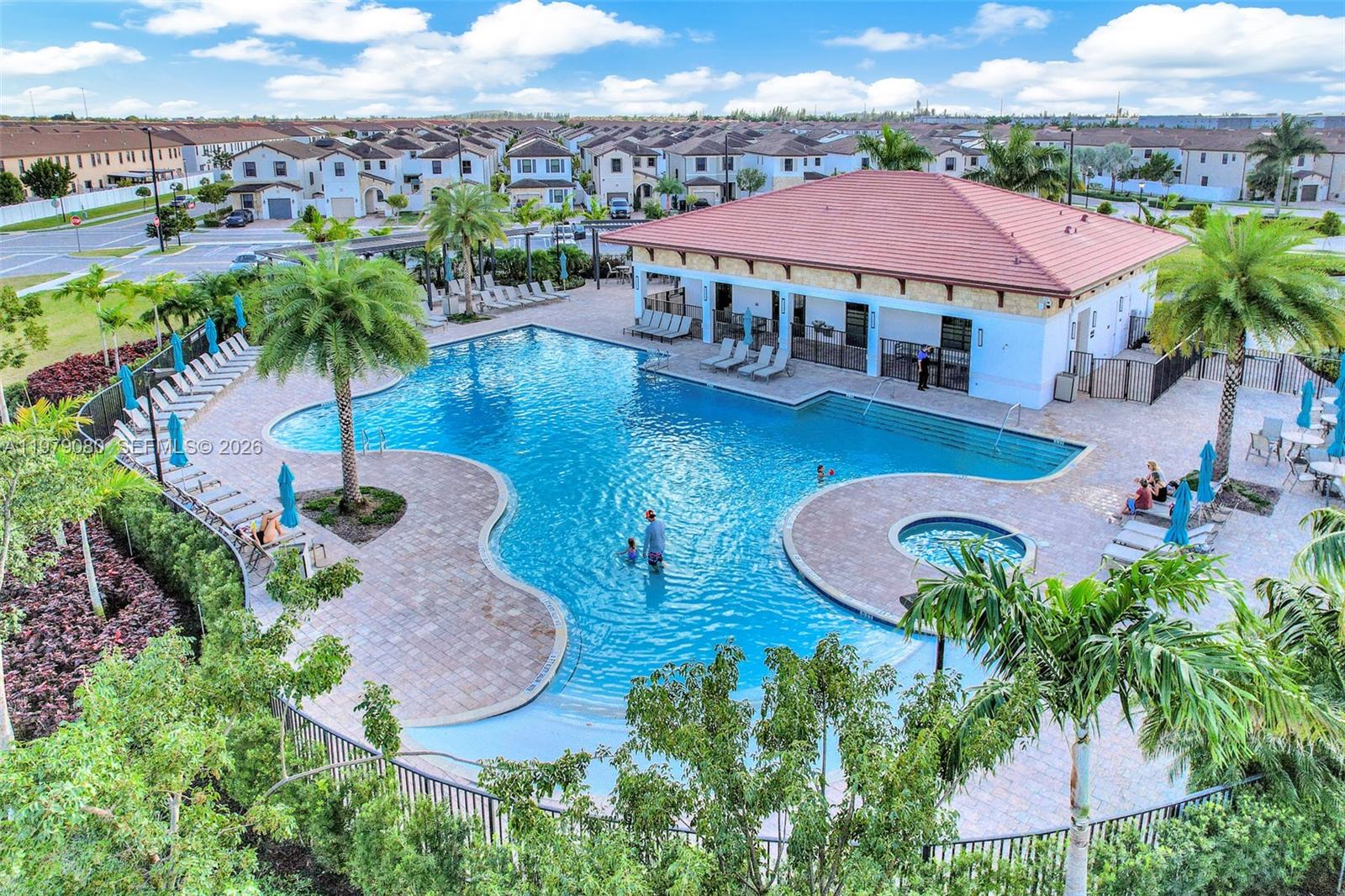 AQUABELLA SECTION TWO - Residential