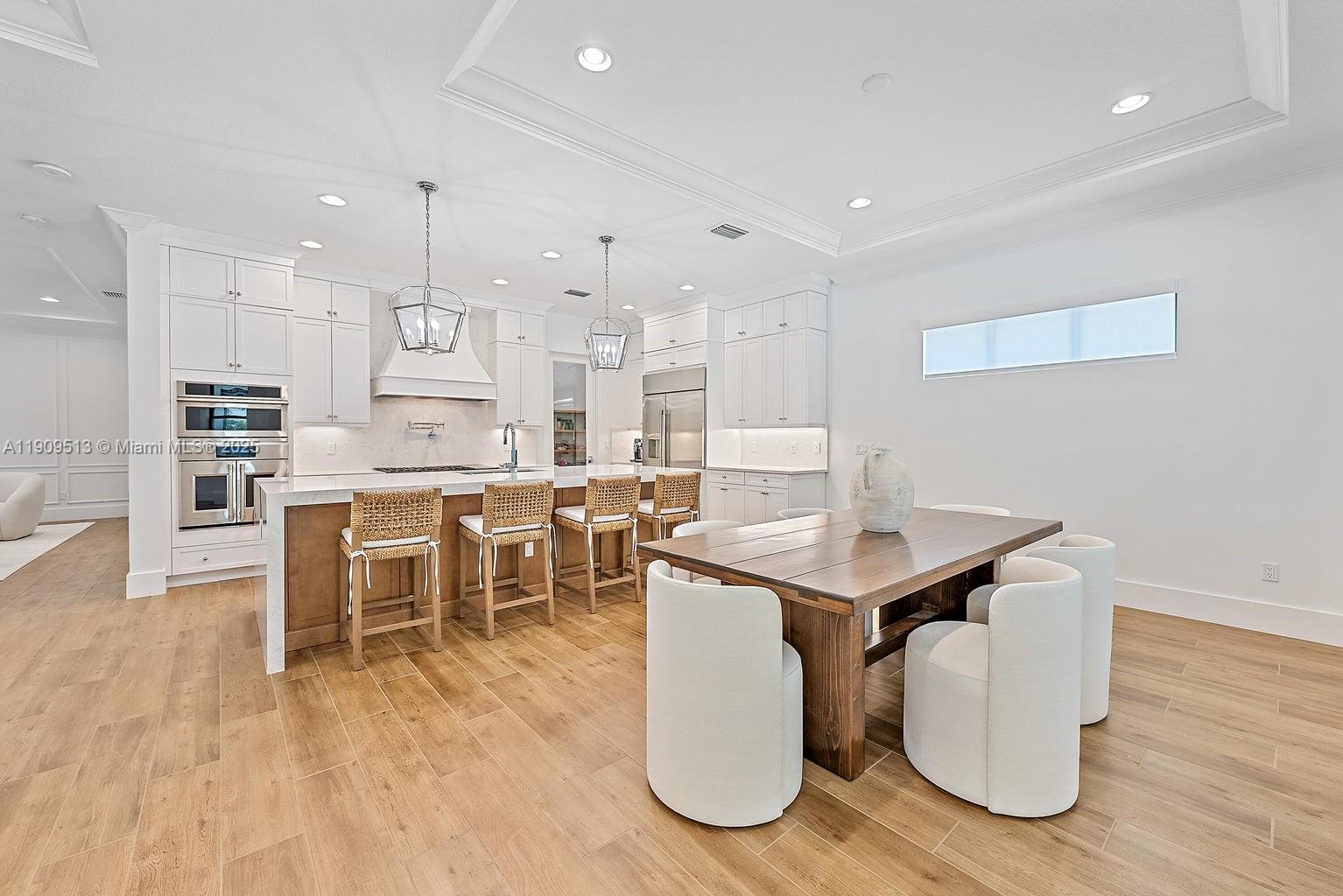 ARTISTRY - Residential