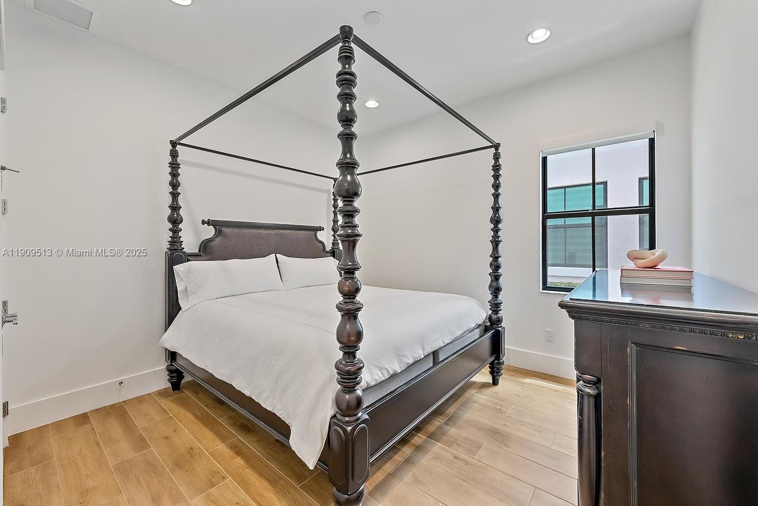 ARTISTRY - Residential