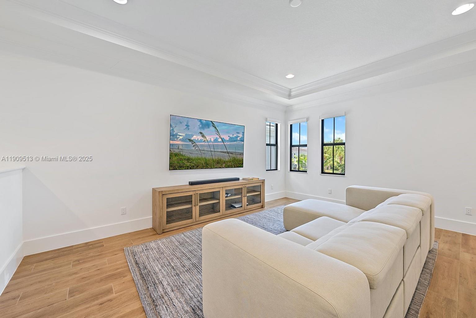 ARTISTRY - Residential