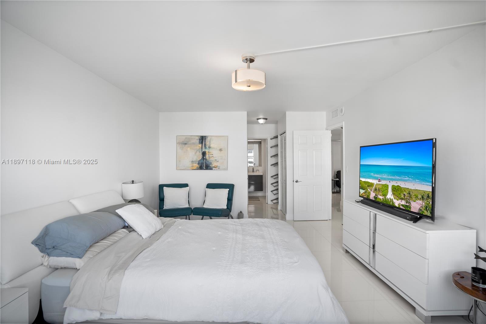 ADMIRALS PORT CONDO-EAST - Residential Lease