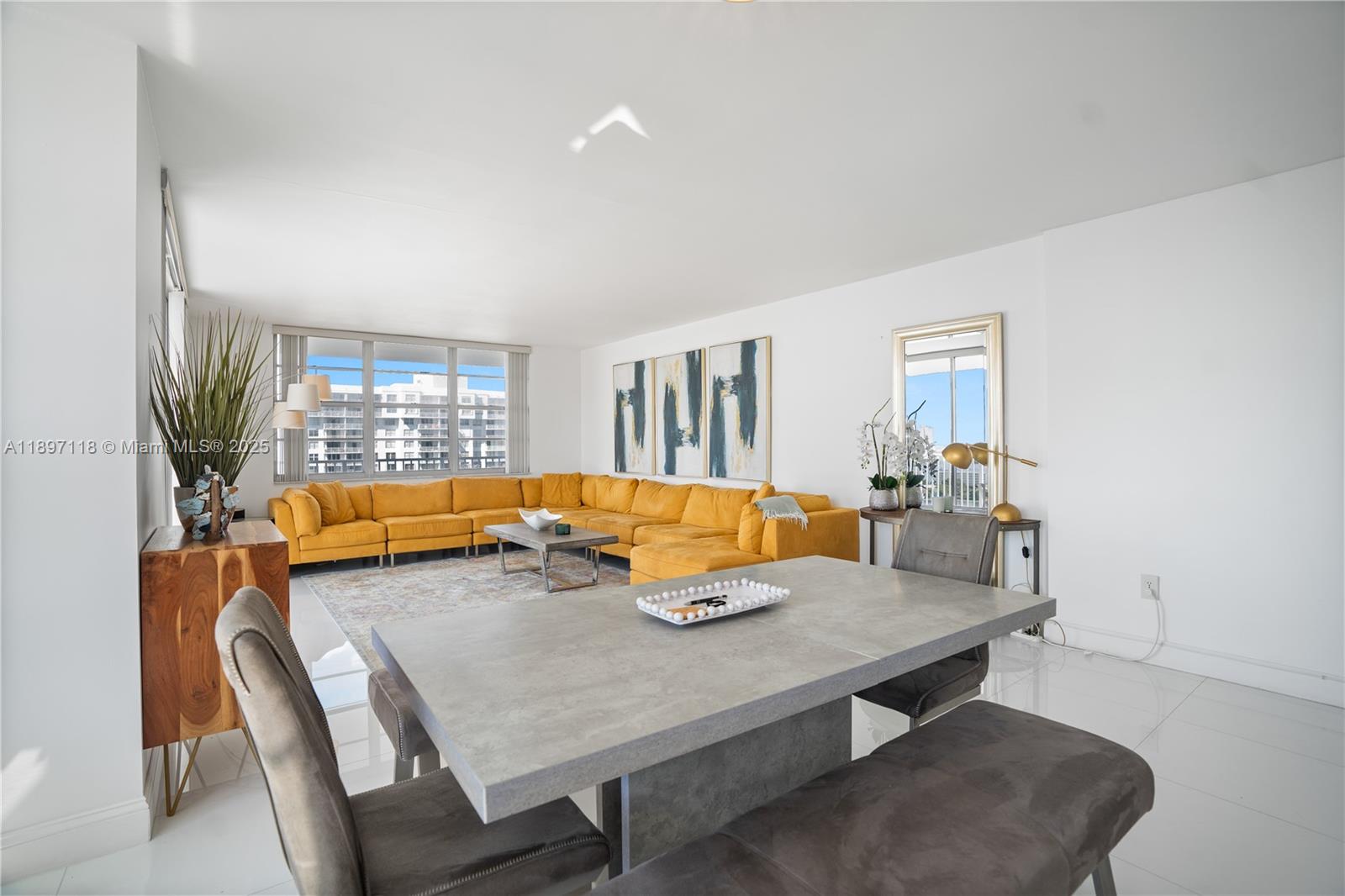 ADMIRALS PORT CONDO-EAST - Residential Lease