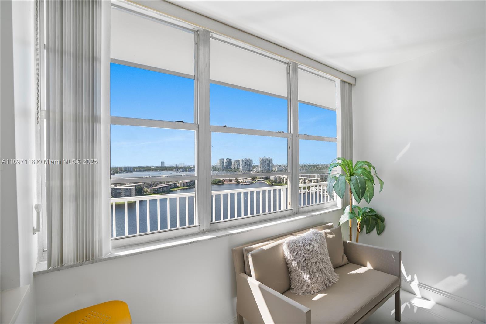 ADMIRALS PORT CONDO-EAST - Residential Lease