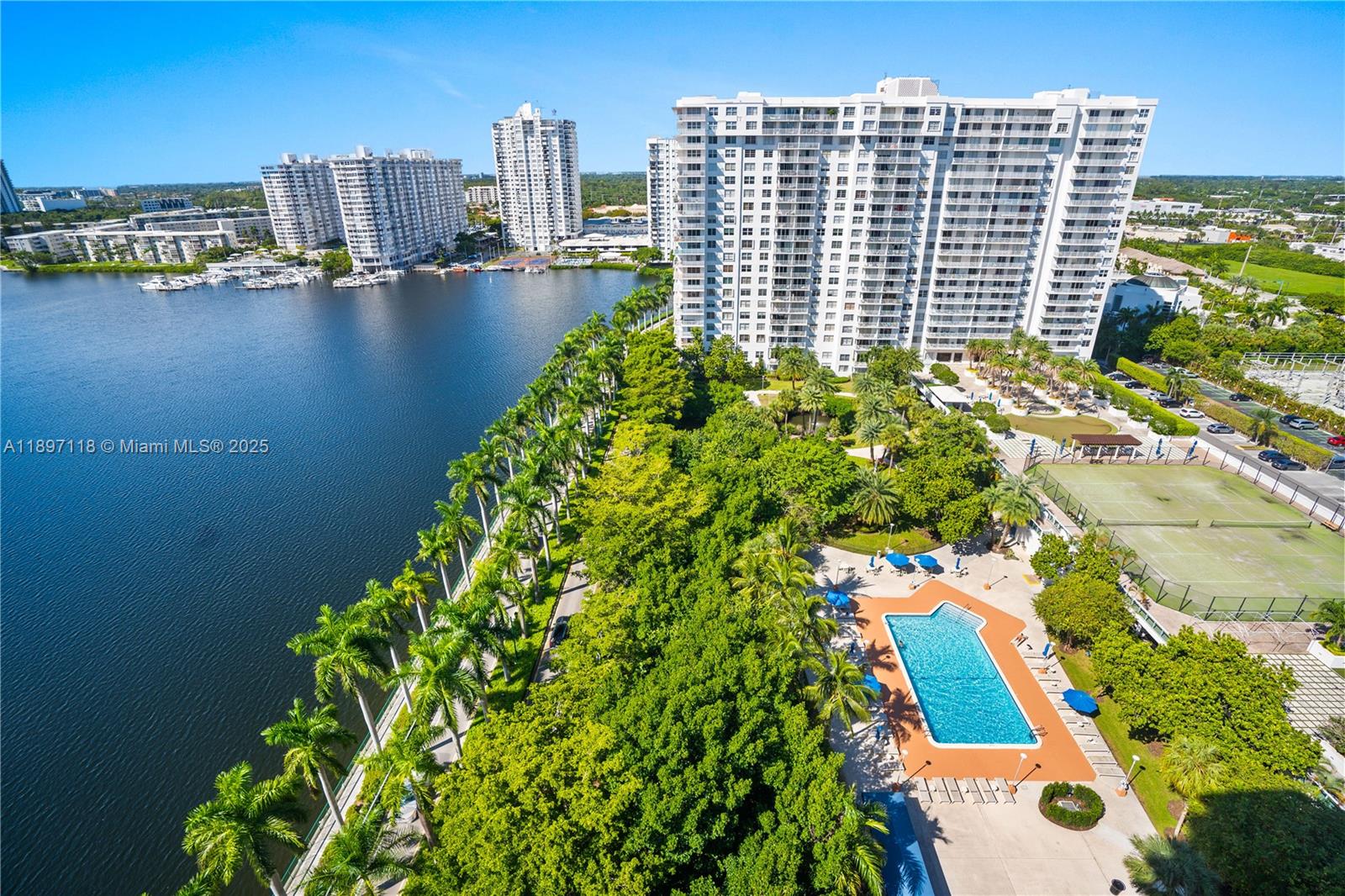 ADMIRALS PORT CONDO-EAST - Residential Lease