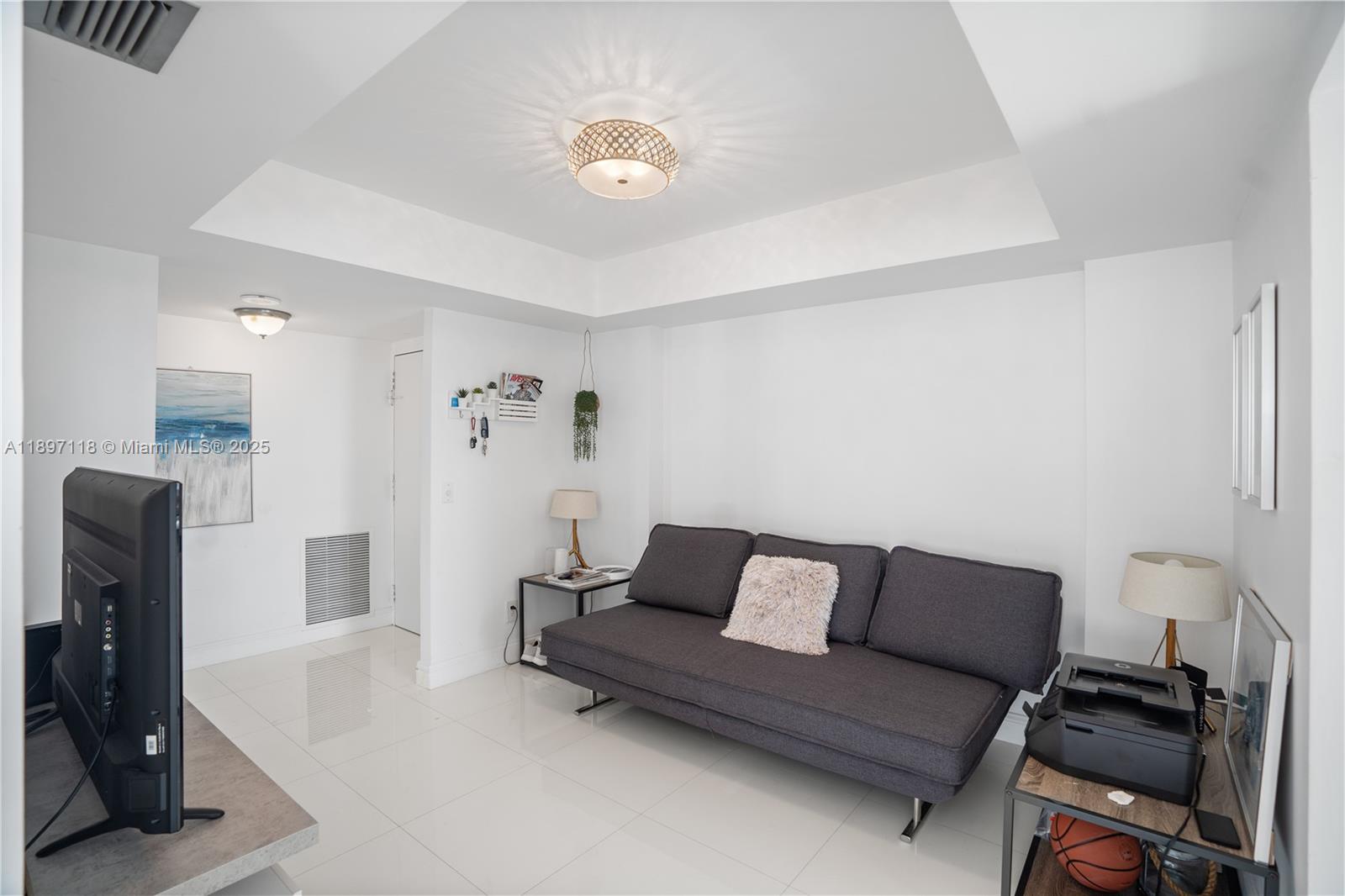 ADMIRALS PORT CONDO-EAST - Residential Lease